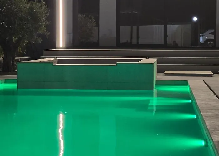 Aventus Luxury