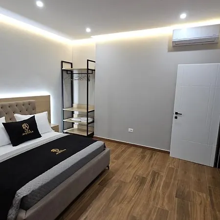 فيلة Aventus Luxury *