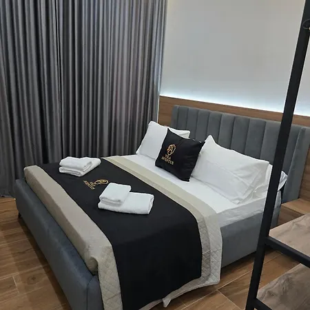 فيلة Aventus Luxury *