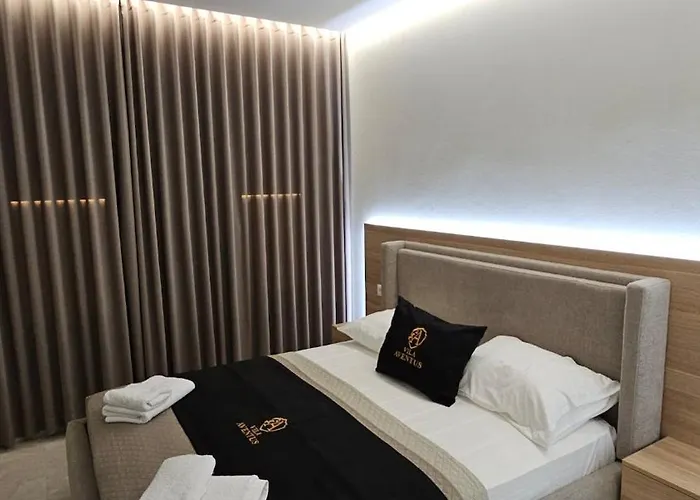 Aventus Luxury 别墅